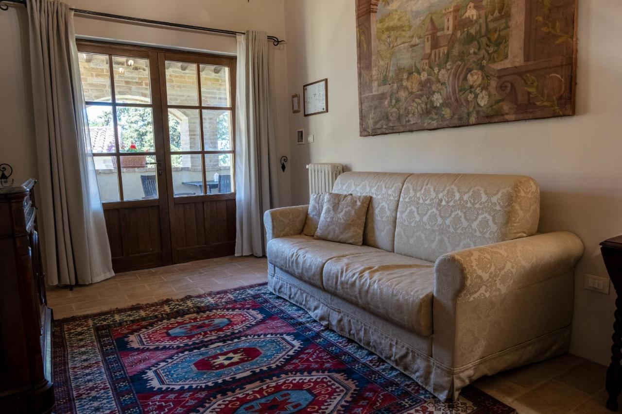 Life Hotels Abbazia San Faustino Resort Carpini Buitenkant foto