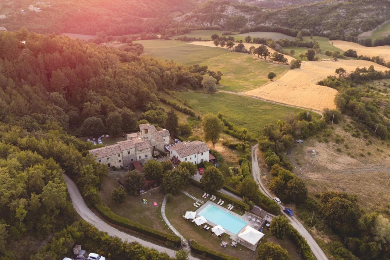 Life Hotels Abbazia San Faustino Resort Carpini Buitenkant foto