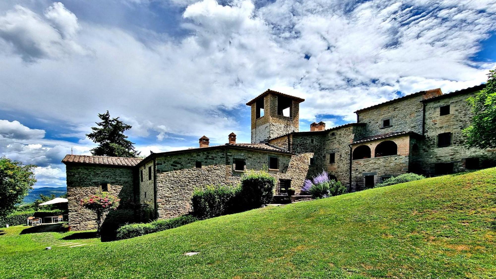 Life Hotels Abbazia San Faustino Resort Carpini Buitenkant foto